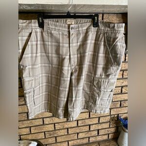 ‎Red head plaid shorts